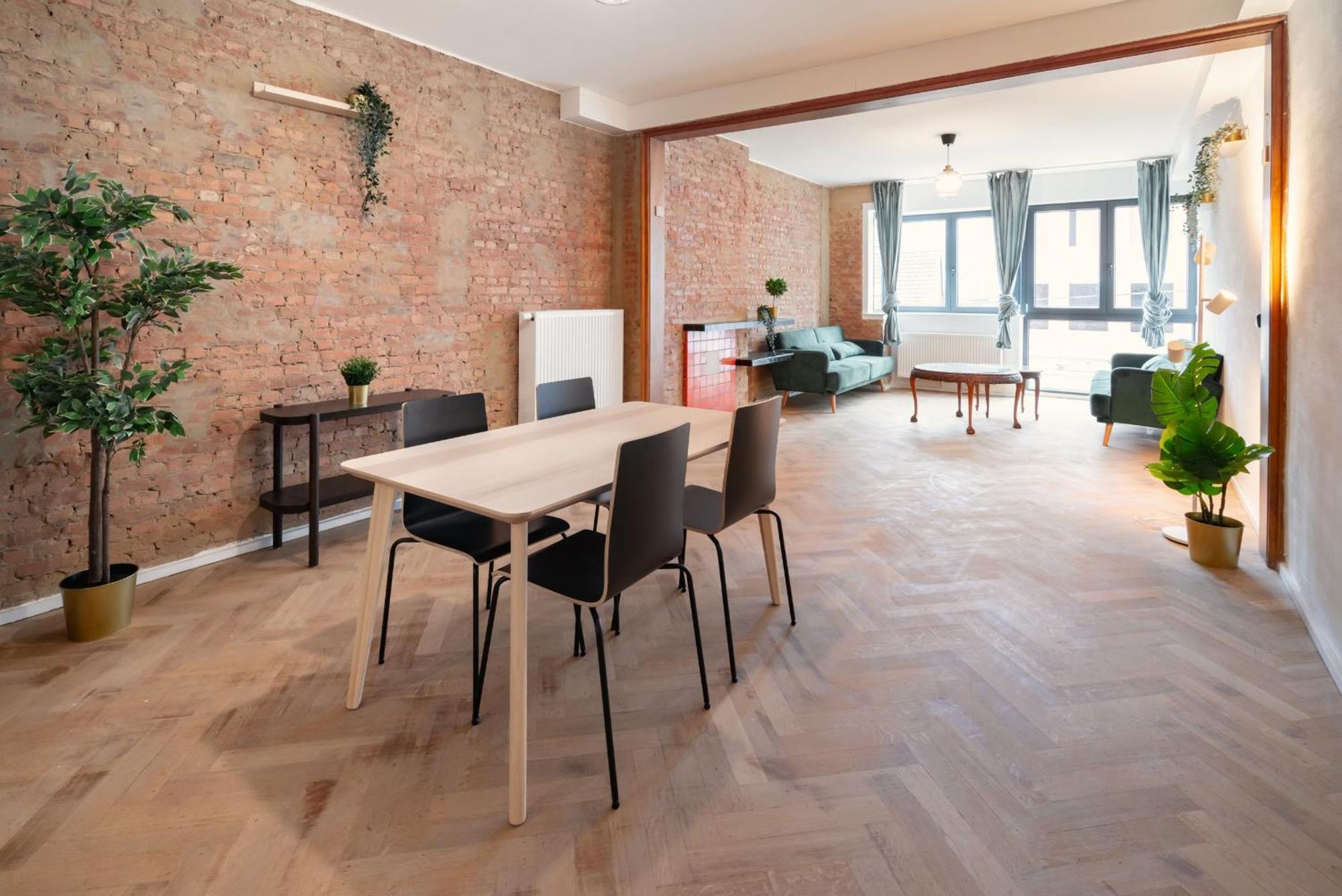 Charming And Spacious Apartments In The Heart Of Antwerp Luaran gambar